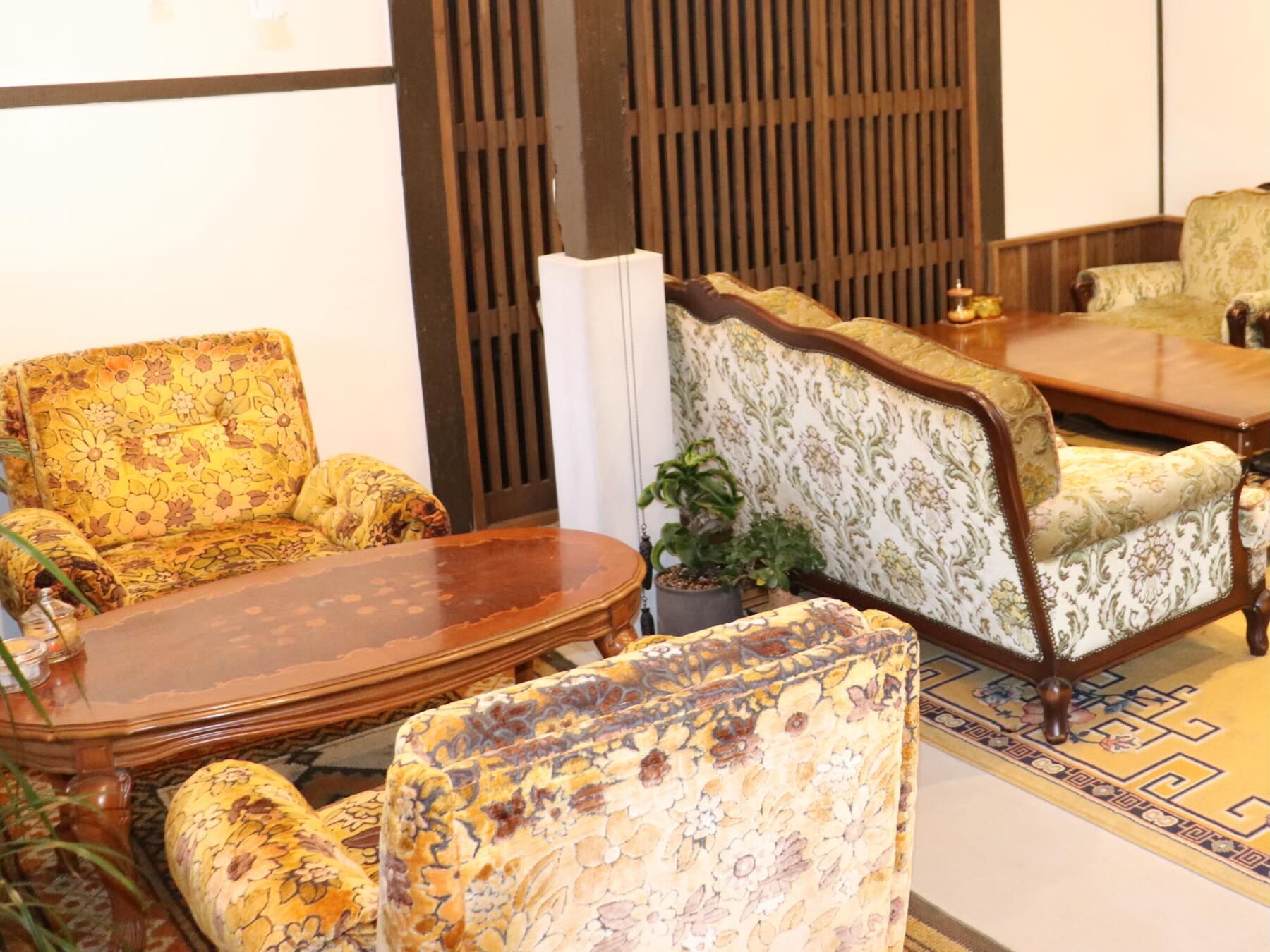 今回は貝塚市・水間寺の前にある[琥珀珈琲抽出処]さんをご紹介